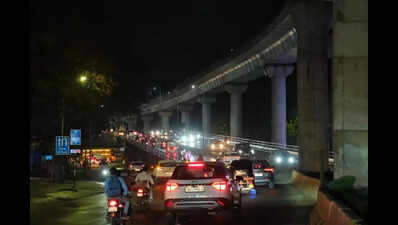 Flyover at Agriculture College Chowk to remain shut at night for a month for repairs