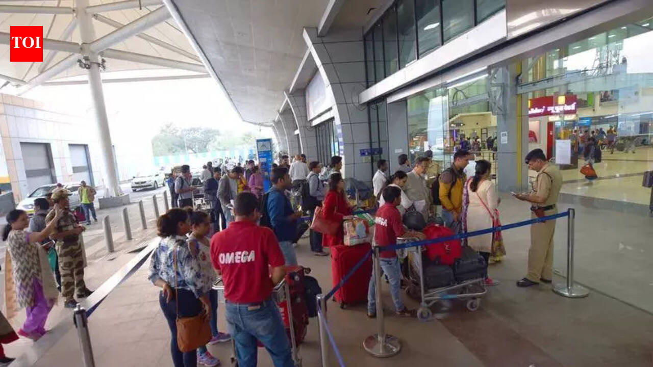 Dubai & Abu Dhabi flight cancellations after airspace closure leave passengers stranded