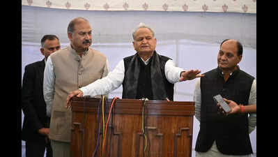 Modi’s remarks show his ‘moral bankruptcy’: Gehlot