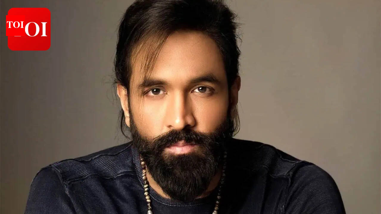 'Ayra was frightened': Vishnu Manchu reveals family’s ordeal as Middle East conflict escalates - Watch