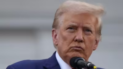  Trump warns of ‘unprecedented force’ as Iran signals Khamenei's revenge