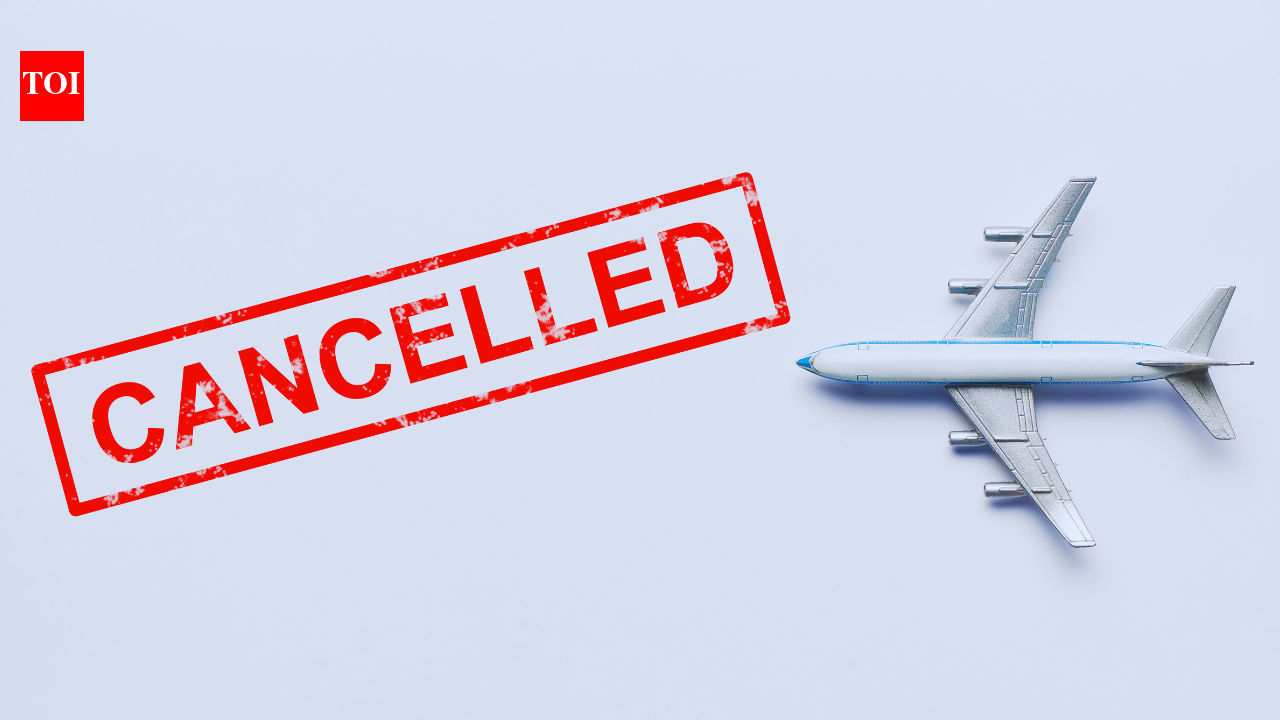 दुबई उड़ानें रद्द: बढ़ते हालात के बीच एयर इंडिया ने 1 मार्च के लिए और उड़ानें रद्द कीं; पूरी सूची जारी |