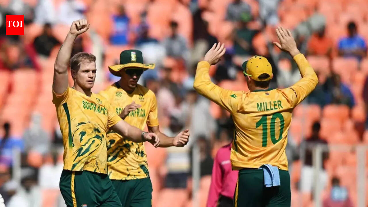 South Africa look to finish unbeaten in Super 8s, face Zimbabwe