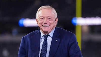 “This is a safe play?”: Jerry Jones’ son Stephen Jones sounds off as Eagles’ tush push survives NFL ban talk