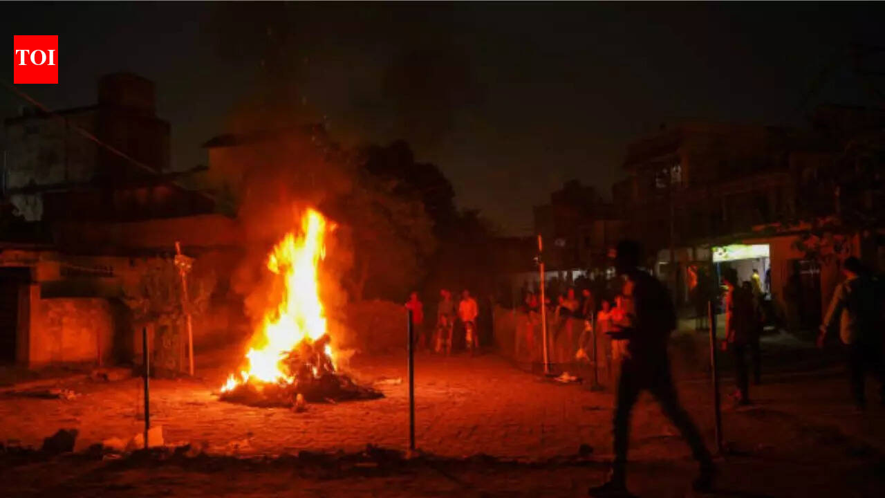 Inspection of ‘Holika Dahan’ sites mandatory: Bhojpur DM