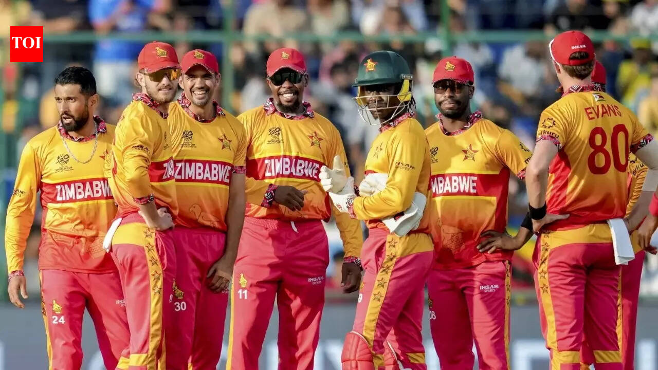 டி20 உலகக் கோப்பை: மத்திய கிழக்கில் விமானப் பாதை மூடல் காரணமாக இந்தியாவில் சிக்கியுள்ள ஜிம்பாப்வே அணியினர்
