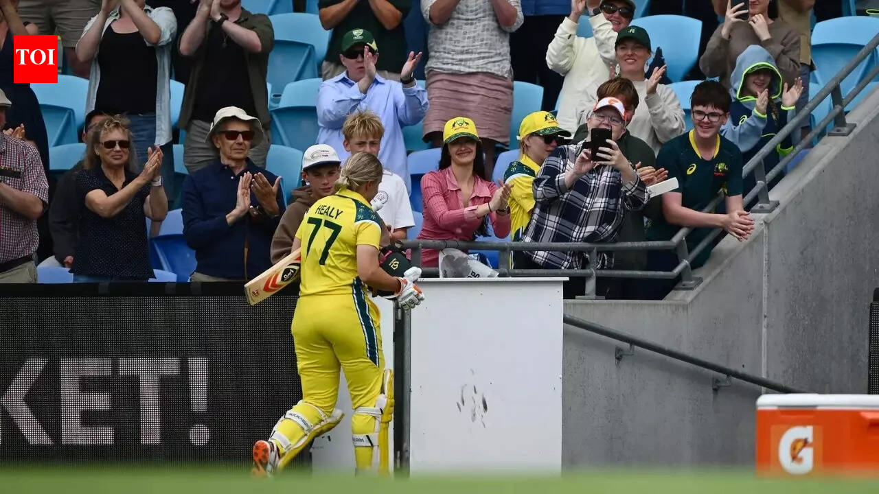 Australia captain thanks 'cricket gods'; bows out of ODI cricket with a century