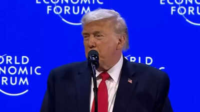  Trump claims Iran seeking dialogue