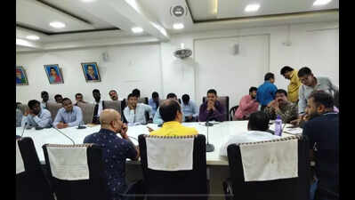 Renew suspended mohalla committee meets, residents across Pune tell PMC