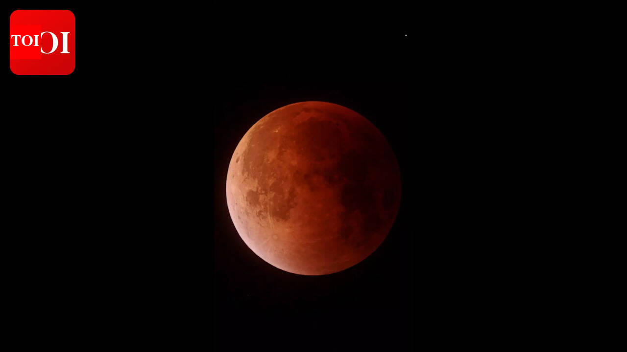 Skygazers to get glimpse of lunar eclipse tomorrow
