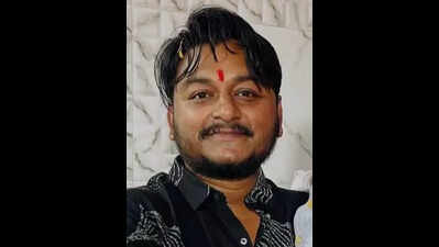 Army jawan, 2 nephews held for stabbing YouTuber to death in capital