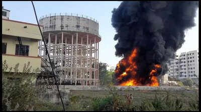 623 pipes worth Rs20L gutted near Narsala