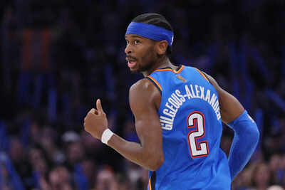 Is Shai Gilgeous-Alexander playing tonight vs the Dallas Mavericks? Latest update on the Oklahoma City Thunder star's injury report (March 1, 2026)