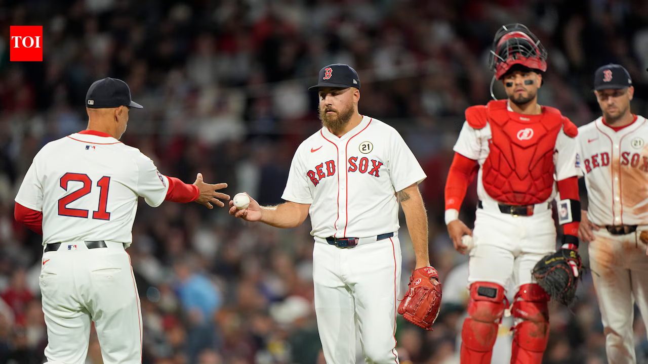 MLB trade rumors: Boston Red Sox could move $60 million second baseman to fix pitching gap before Opening Day