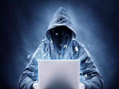 Users get 'Defend your brothers, Time for ...' and other notifications from BadeSaba app as Iranian apps and websites hit by hackers