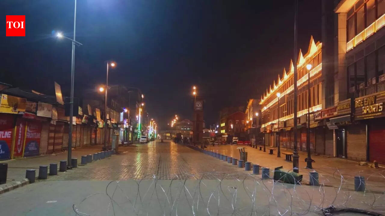 Lal Chowk sealed after massive protests over Ayatollah Ali Khamenei killing