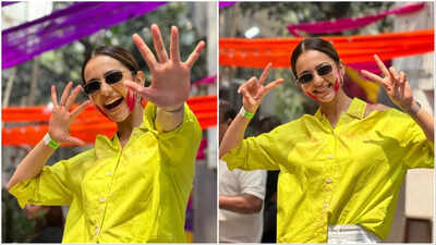  Pichkaris, gujiya and gulal is her mantra