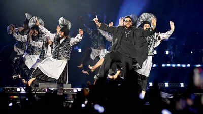 Karan Aujla ziplines, sings atop a high custom stage: It took me many years to reach here