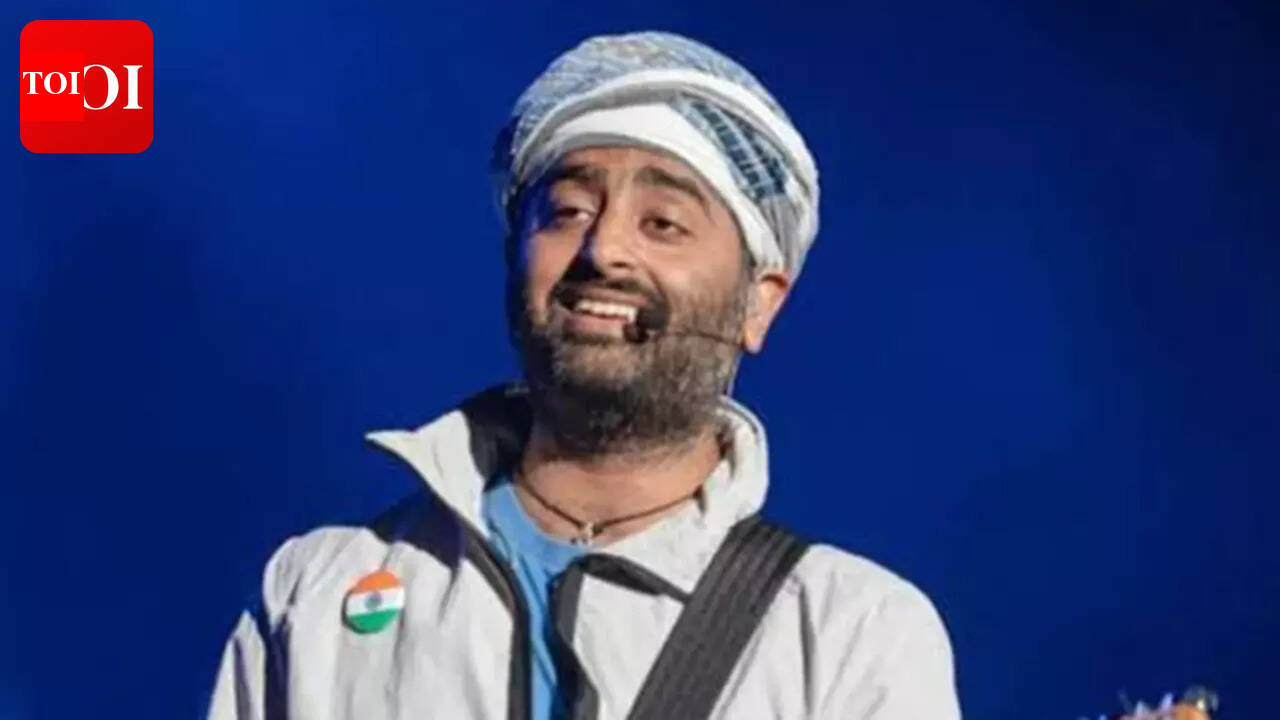 Inside Arijit Singh’s simple life as 'Shomu' in Jiaganj amid 'Raina' release: Scooter rides and hosting Ed Sheeran