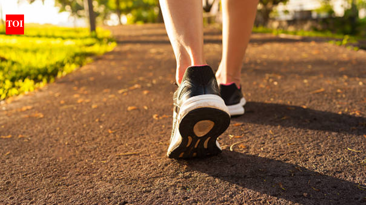 Agra's footwear industry claims crisis will cause upto 25% dip