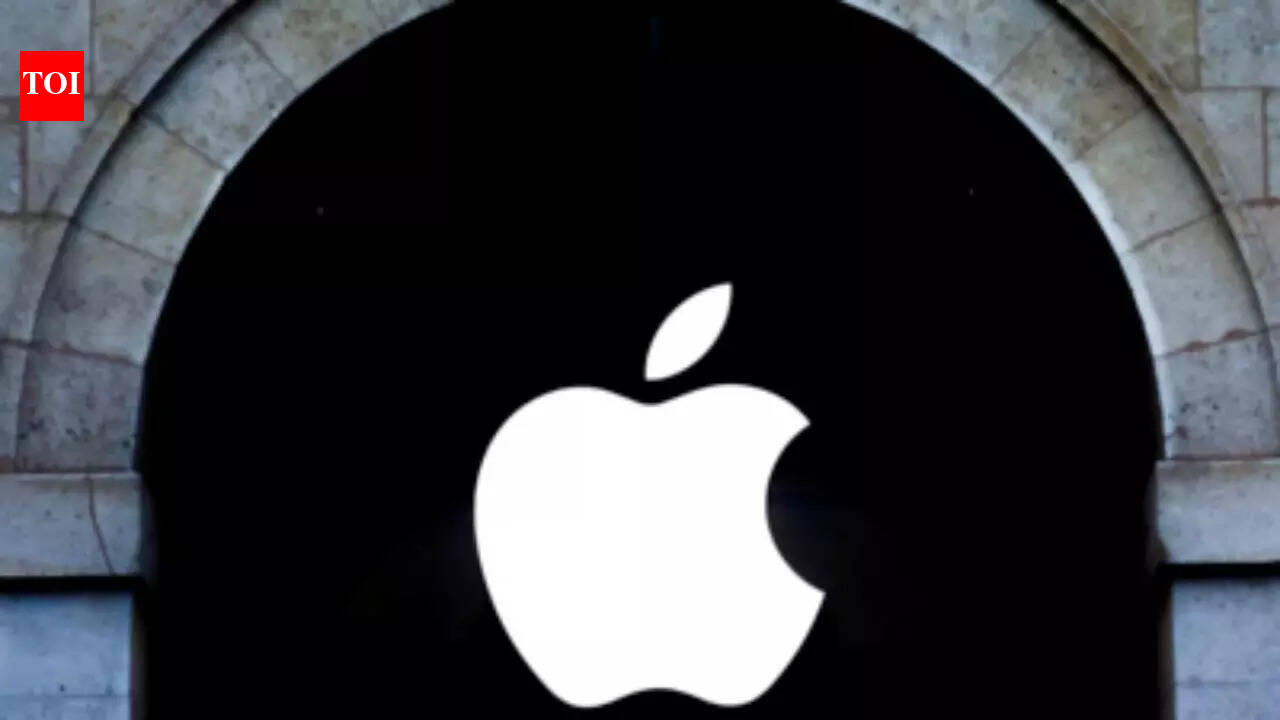 Apple temporarily closes UAE stores amid rising Middle East tensions