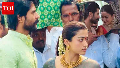 Rashmika Mandanna-Vijay Deverakonda perform Satyanarayana puja at 'Kushi' actor's village; tents arranged for guests