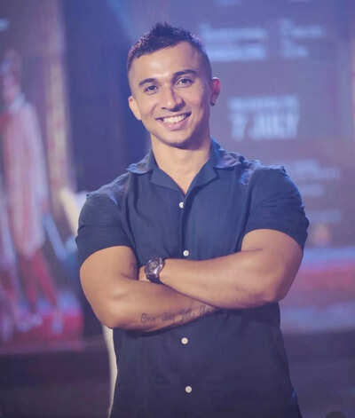 Gurudatha Ganiga forays into Malayalam films with a film starring Urvashi