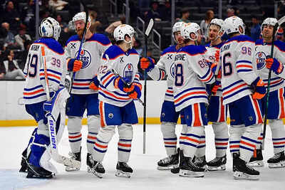  Did trade backfire as NHL playoff pressure mounts?