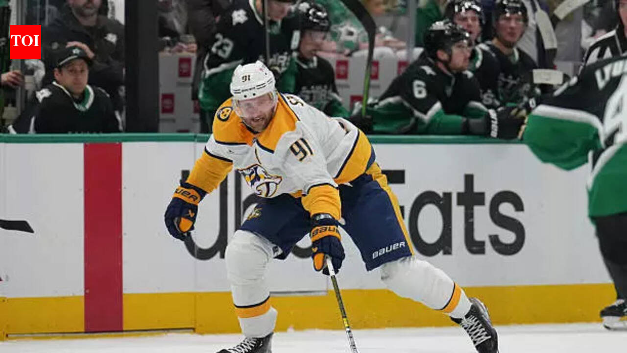 New Jersey Devils consider acquiring Steven Stamkos from Nashville Predators despite current playoff struggles in 2026