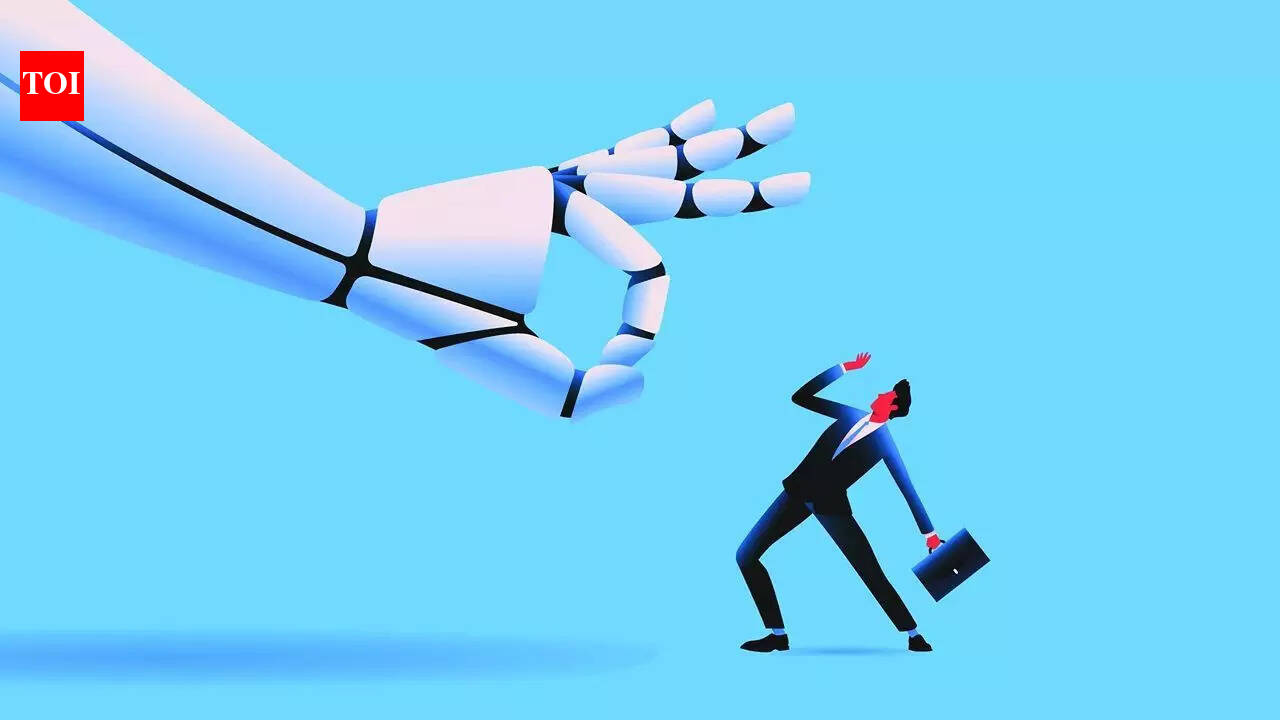 Can outperform entire Accenture workforce: Y Combinator exec Tom Blomfield on Claude Code’s capabilities