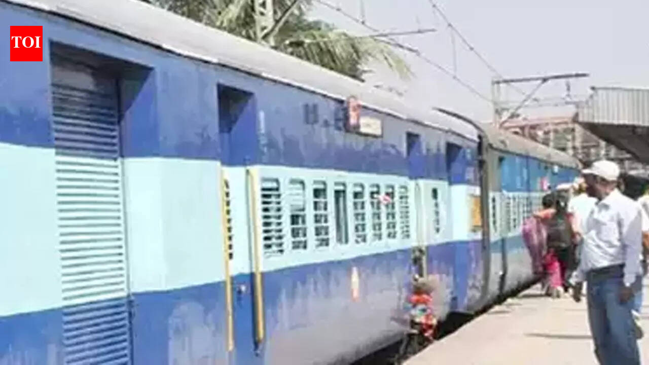 Railways to run 58 special trains to clear post-Holi rush