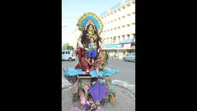 Mar 2 or 3? Lunar eclipse sparks confusion over Holika Dahan timing