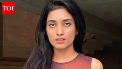 Bigg Boss 16 fame Manya Singh stranded in Dubai amid Middle East tensions; says, "Could hear blasts"