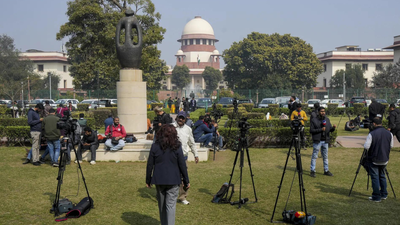 SC: Employer has to pay penalty from his pocket for delay in pay