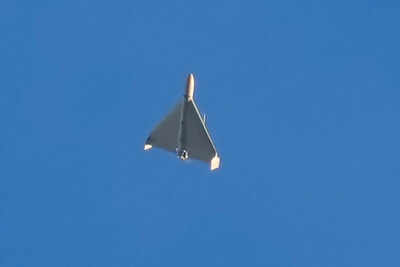 यूक्रेन से खाड़ी तक: कैसे ईरान के सस्ते ड्रोन आधुनिक युद्ध को बदल रहे हैं