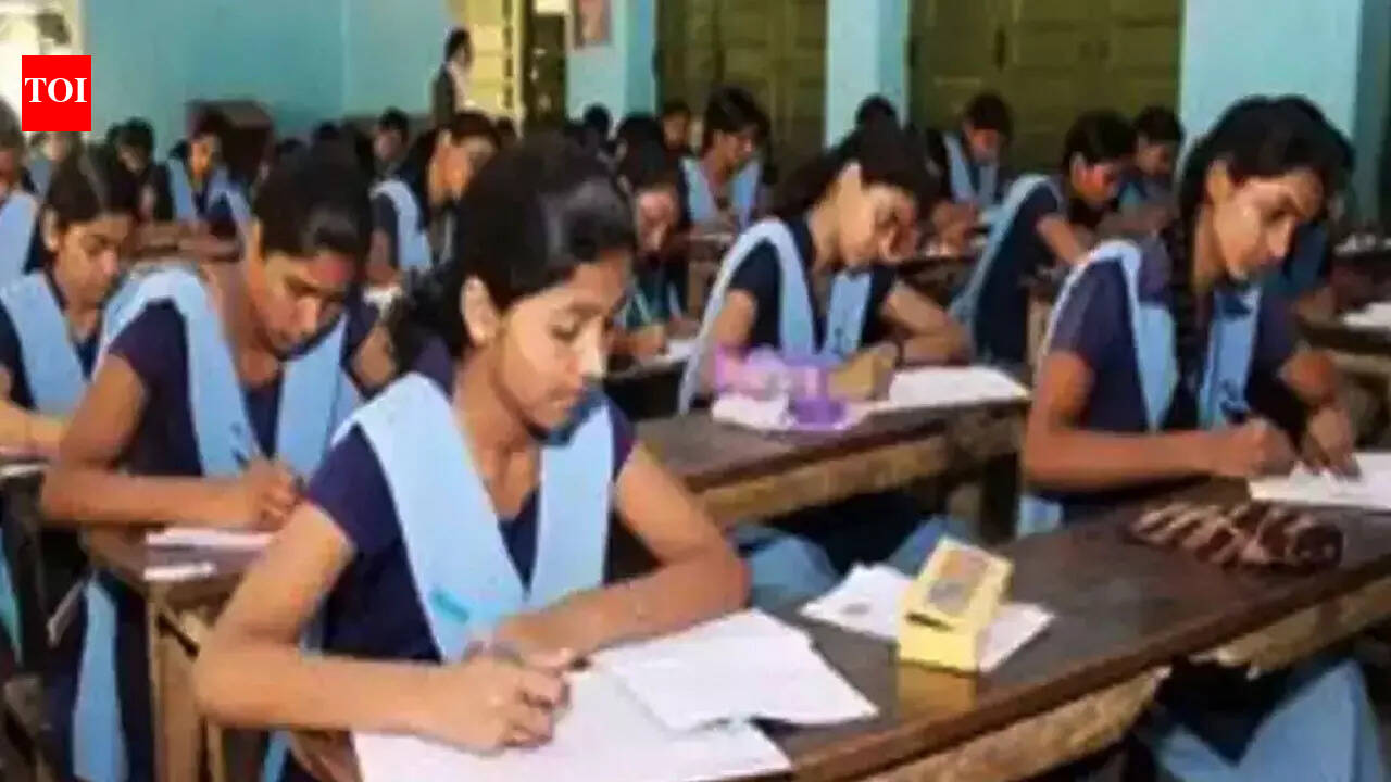 यूपी बोर्ड इंटरमीडिएट के छात्र अंक बढ़ाने के लिए एक विषय दोबारा ले सकते हैं |