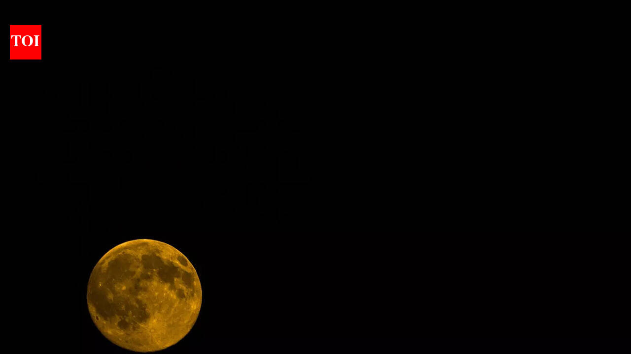 Lunar Eclipse March 2026 and its effect on different zodiac signs