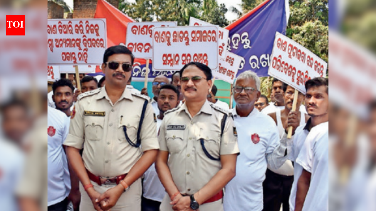 Odisha cops introduce reward scheme for tip-off on illegal bomb-making units