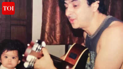 Palash Sen reveals that the first audience to every new composition of his was his baby girl