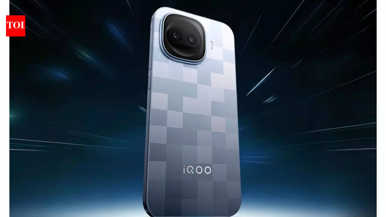 iQoo 15R goes on sale today: Check price, launch offers, key features and more