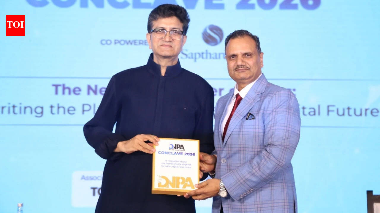 Prasoon Joshi on AI and creativity at DNPA Conclave 2026
