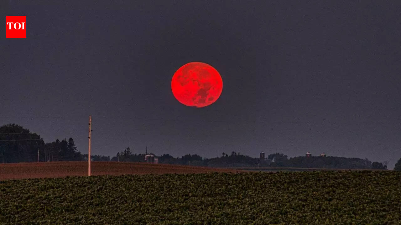 Total lunar eclipse on March 3: Why the Moon turns red during totality and the science behind the Blood Moon