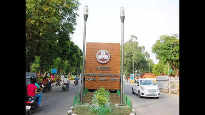 Fire breaks out at PGI research block