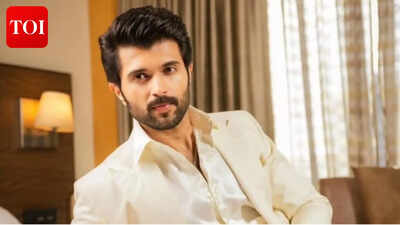 Vijay Deverakonda launches scholarship scheme for class 9 and 10 students in Telangana