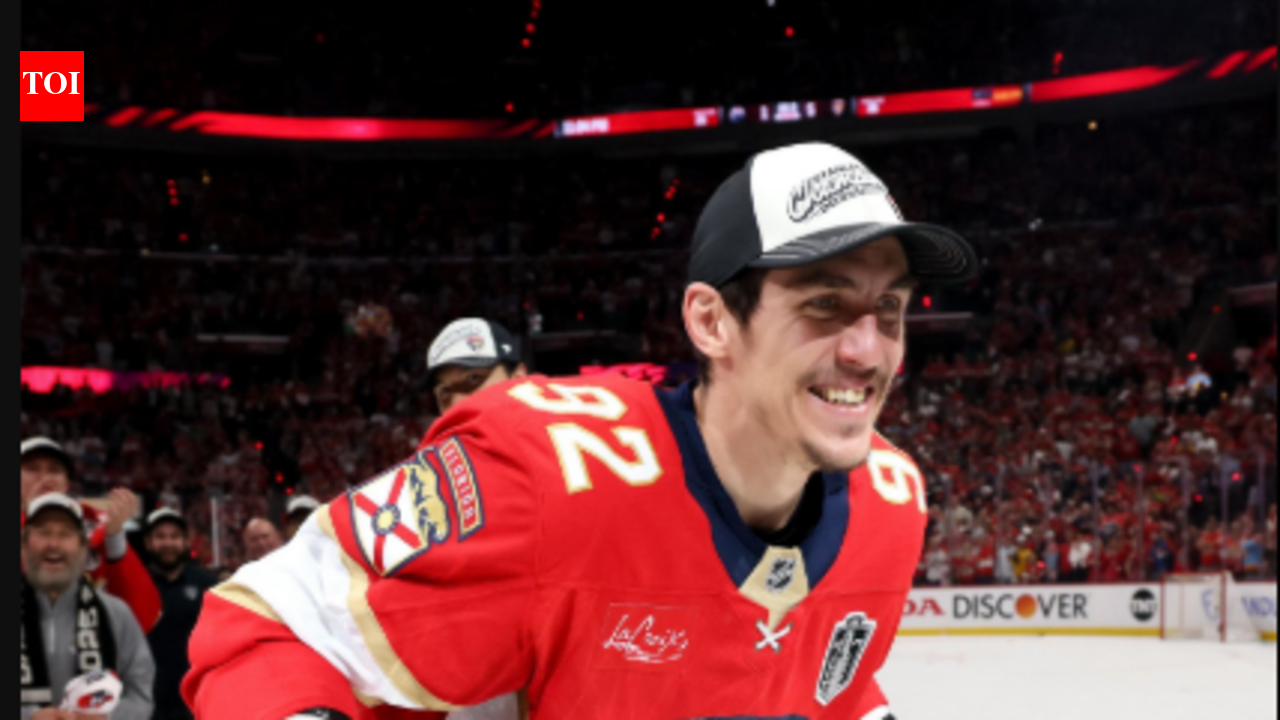 Tomas Nosek to make season debut with Florida Panthers after extended absence due to injury
