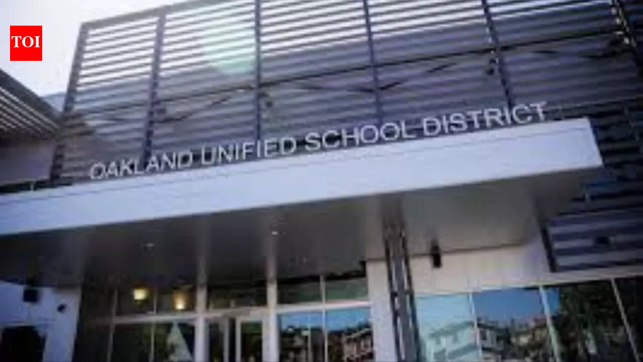 Sky-high teacher salaries push Oakland schools toward $50M deficit, Board member sounds alarm