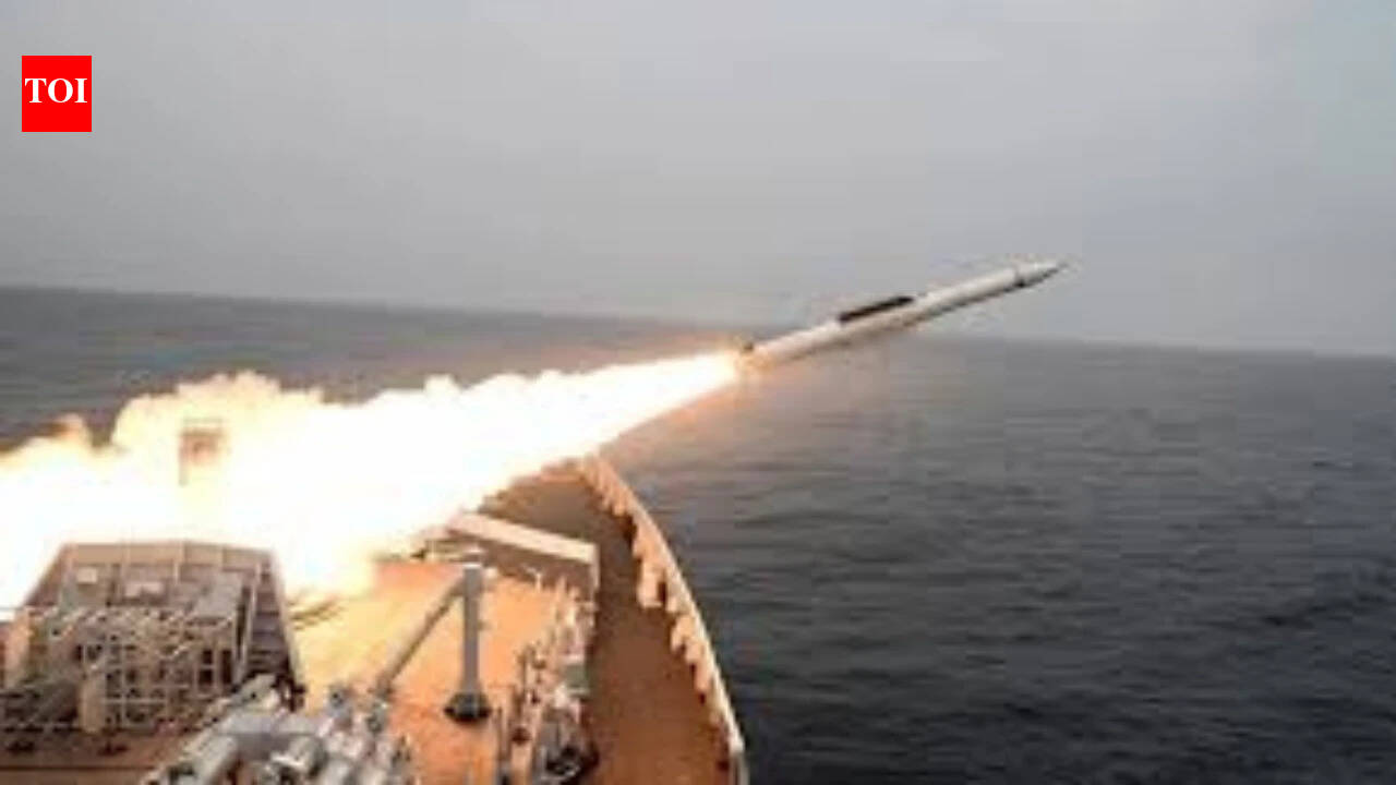 MoD signs Rs 2,900 crore contract with HAL for 6 ALH choppers, inks Rs 2,182 crore deal with Russia for ship missiles