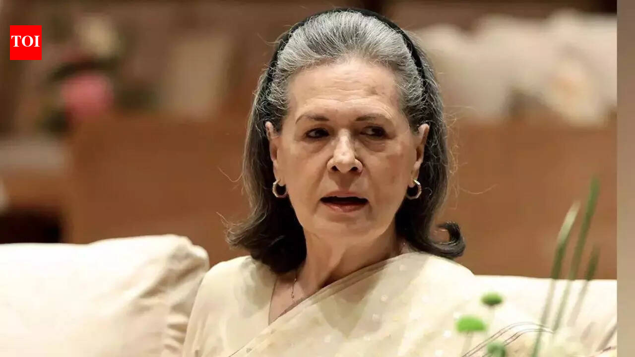 'Khamenei supported J&amp;K rebels': BJP hits out at Sonia Gandhi
