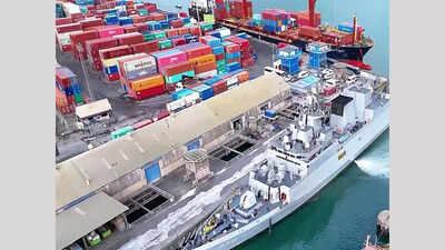  Government sets up panel to help exporters