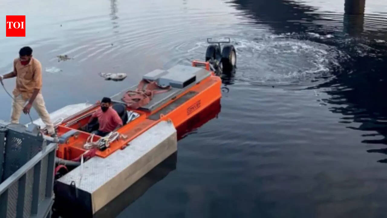 BMC slashes scale of Mithi river desilting, cuts cost by nearly 40%